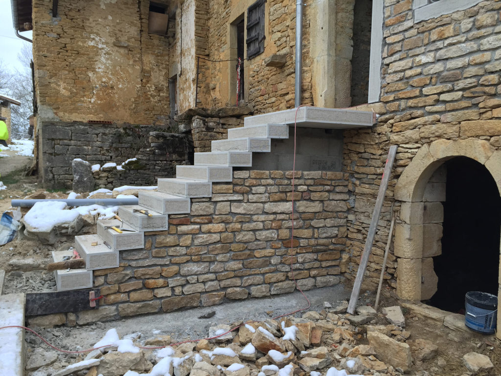 RENOVATION MAISON DE VILLAGE